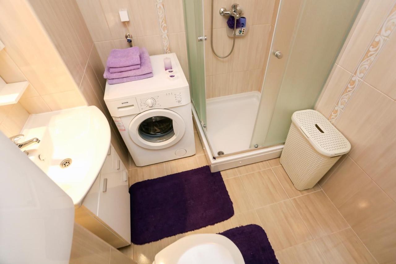 Modern Apartment With Free Parking Нови Сад Екстериор снимка